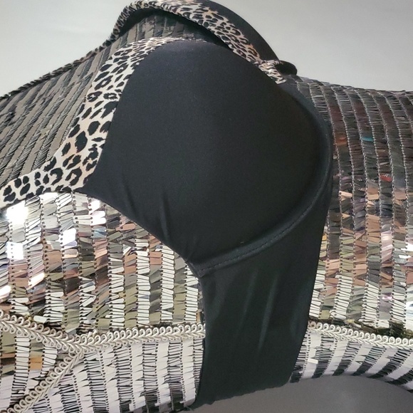 Victoria's Secret Animal Print Push-Up Bra 34C - Picture 3 of 8